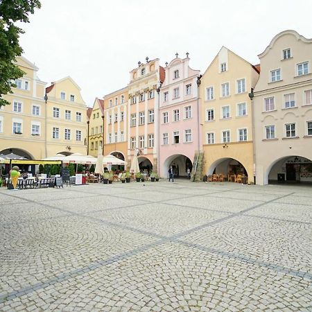 Apartamenty Everysky - Plac Ratuszowy 51 Jelenia Góra Buitenkant foto