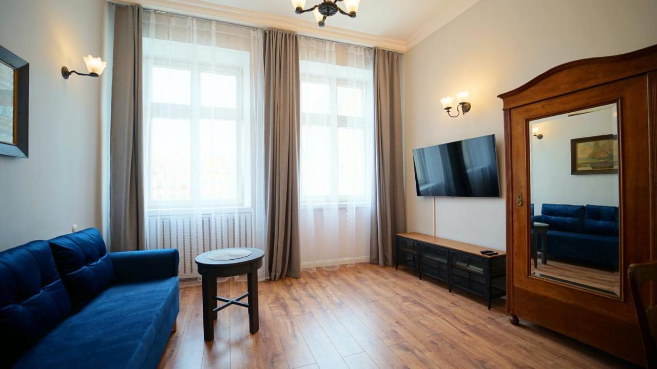 Apartamenty Everysky - Plac Ratuszowy 51 Jelenia Góra Buitenkant foto