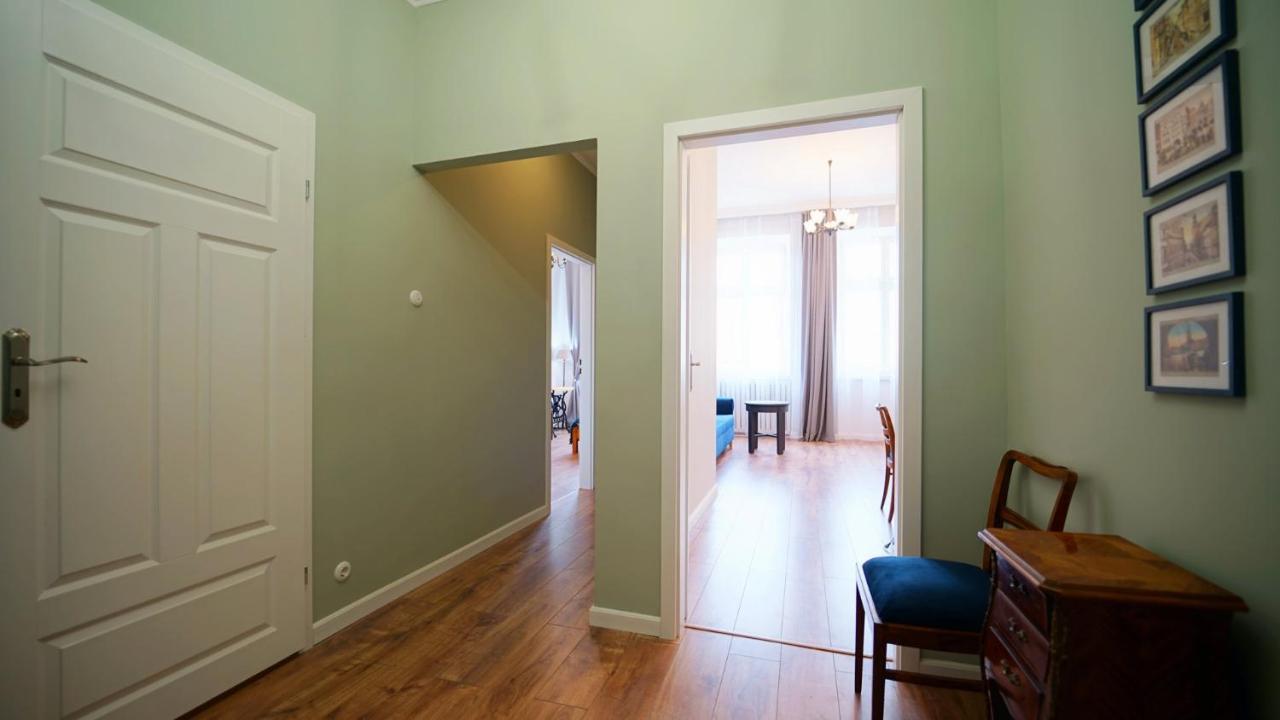Apartamenty Everysky - Plac Ratuszowy 51 Jelenia Góra Buitenkant foto